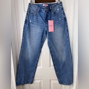 Juicy Couture Women's Classic Blue Straight Leg Jeans Size 7 NWT.
